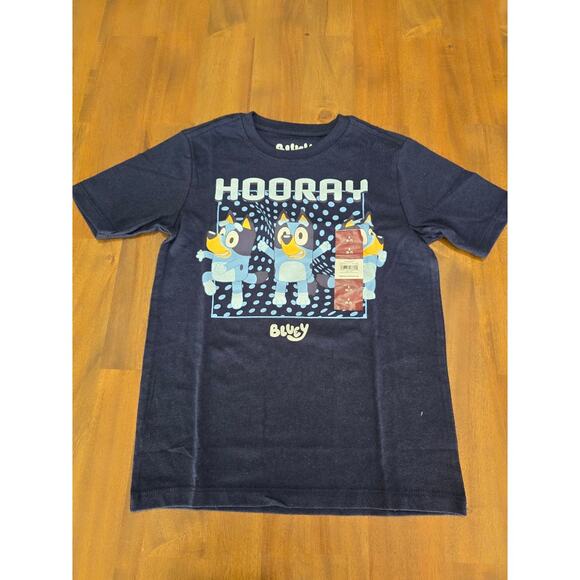 Bluey "Hooray" Dark Blue Unisex Thsirt S 6/7 - Picture 1 of 4
